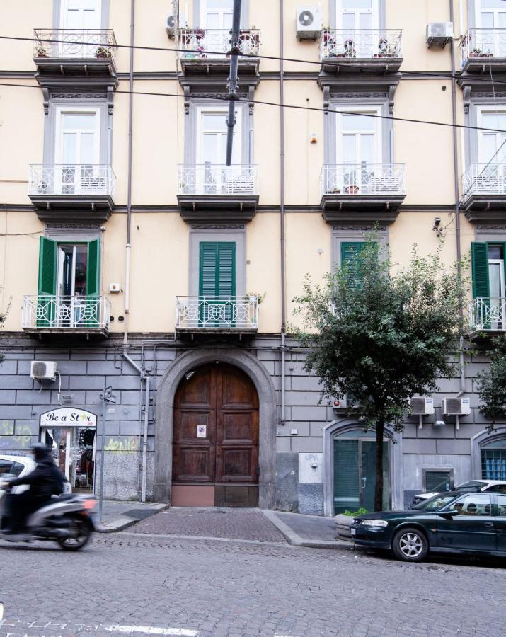 Museum Luxury Suites Naples Luaran gambar