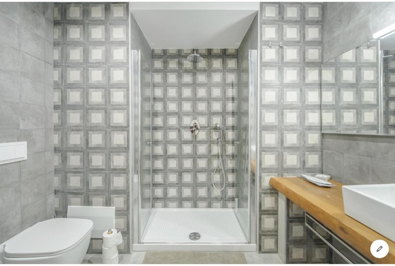 Museum Luxury Suites Naples Luaran gambar