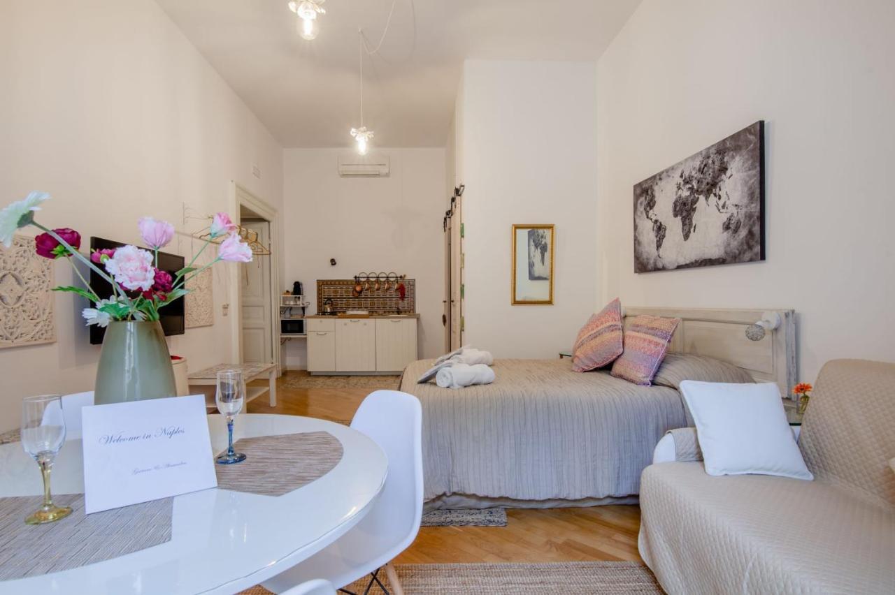 Museum Luxury Suites Naples Luaran gambar